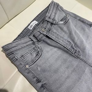 ZARA Grey Distressed Skinny Denim Jeans